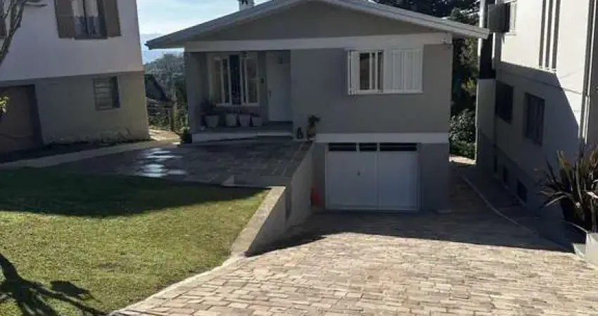 Casa 3 dormitórios, duas moradias no botafogo em bento gonçalves.