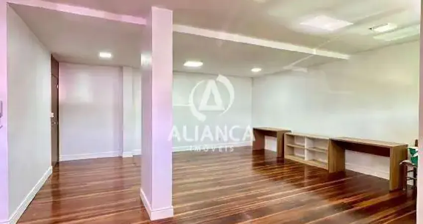 Características do imóve
sala sobreloja
1 banheiro
área privativa: 50