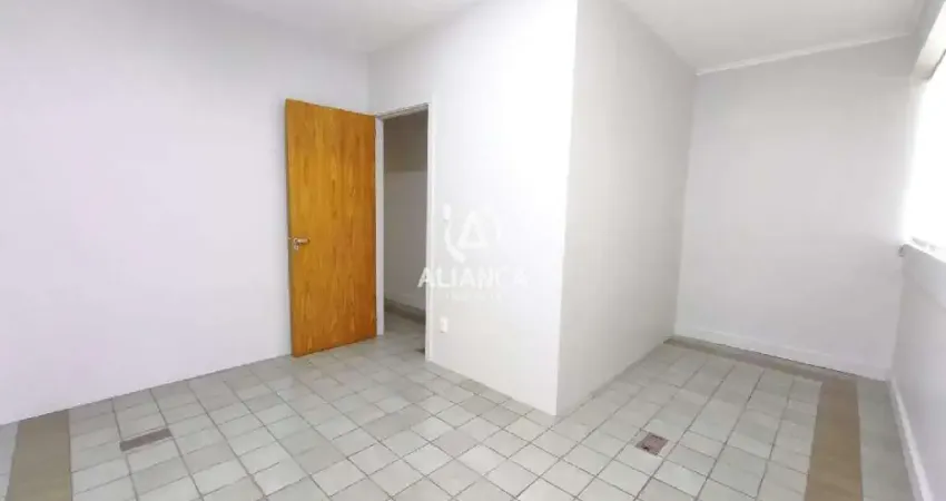 De andar
1 cozinha
1 banheiro
área privativa: 53,00 m²
condomínio: +/-