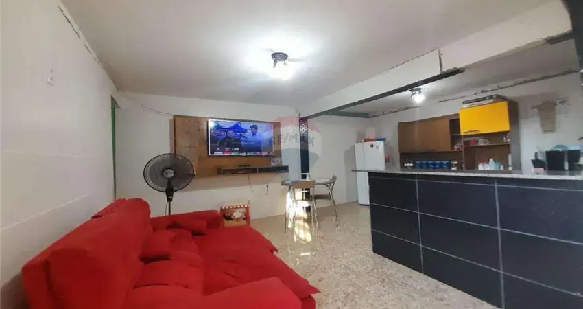 Casa com 3 quartos à venda na Rua Ematuba, lote 8, Senador Vasconcelos, Rio de Janeiro