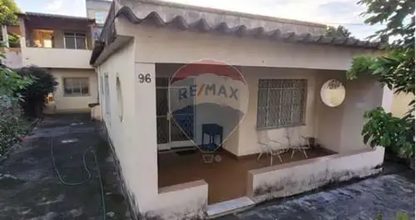 Casa com 3 quartos à venda na Rua Iturbides Esteves, 96, Campo Grande, Rio de Janeiro