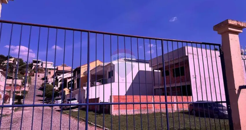 'descubra sua casa de luxo, em construção, no condomínio pedra branca'