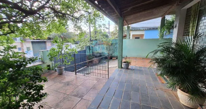 Casa com 3 quartos, churrasqueira, garagem na vila nova - campo grande - rj