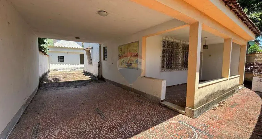 Casa duplex com 3 quartos para alugar no rio da prata em campo grande