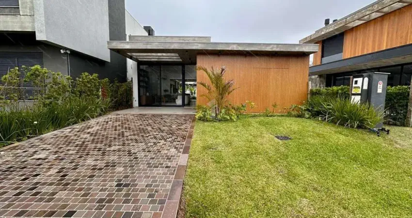 Casa 4 suítes mobiliada e decorada no condomínio sunset xangri-lá