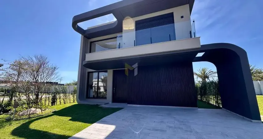 Casa em condomínio fechado com 4 quartos à venda na Rua Pedro Hygino Da Silveira, 1650, Centro, Xangri-Lá