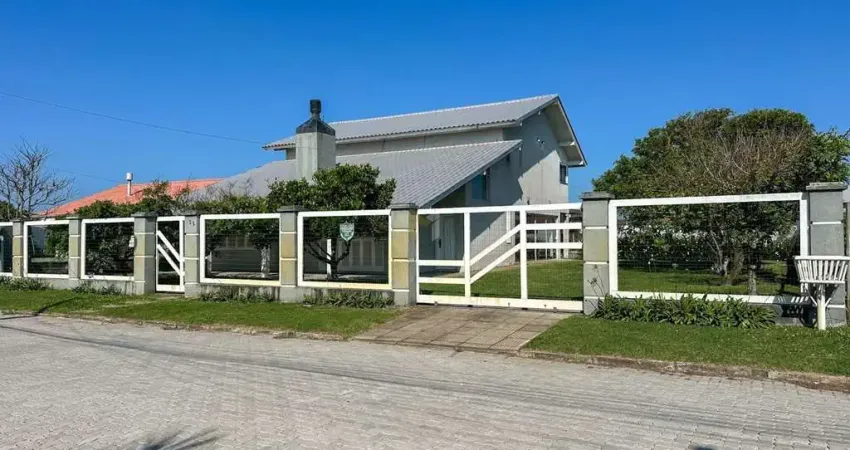 Casa com 5 quartos à venda na Rua Ametista, 122, Rainha do Mar, Xangri-Lá
