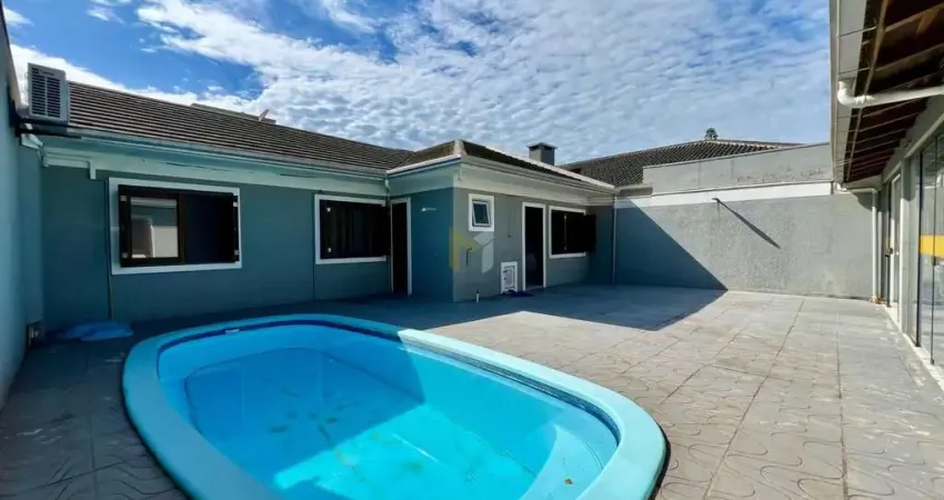 Casa com 4 quartos à venda na Rua Begonias, 345, Centro, Xangri-Lá