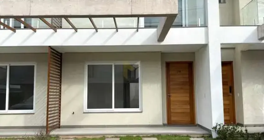 Casa 4 dormitórios pátio externo Condomínio Murano Capão da Canoa