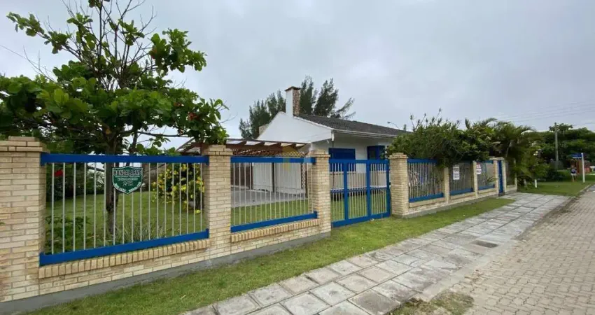 Casa com 3 quartos à venda na Dálias, 398, Noiva Do Mar, Xangri-Lá