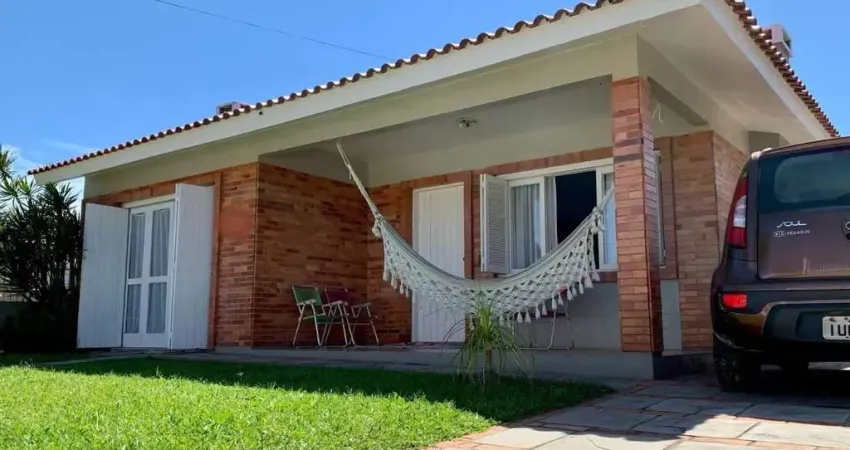 Casa com 3 quartos à venda na Galileu galilei, 158, Arpoador, Xangri-Lá