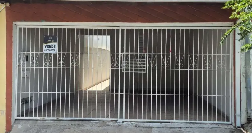 Casa para Venda em Salto, Jardim Marília, 2 dormitórios, 1 banheiro, 2 vagas