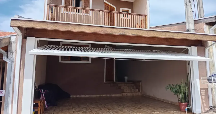 Sobrado de 3 dormitórios com suíte e closet localizado no santo onofre no