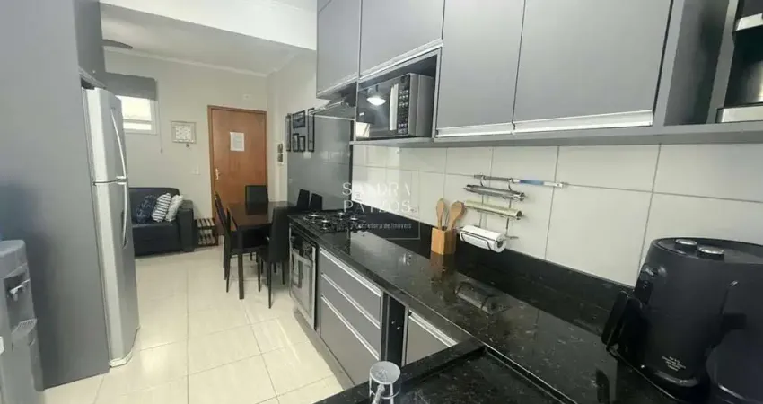 Apto em itagua, 2 dorms(1 suite) churrasqueira e condominio c/ piscina vista para o mar