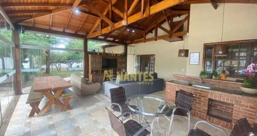 Casa com 2 suítes à venda, Terreno de 2500 m² - R$ 2.700.000 - Burle Marx - Londrina/PR