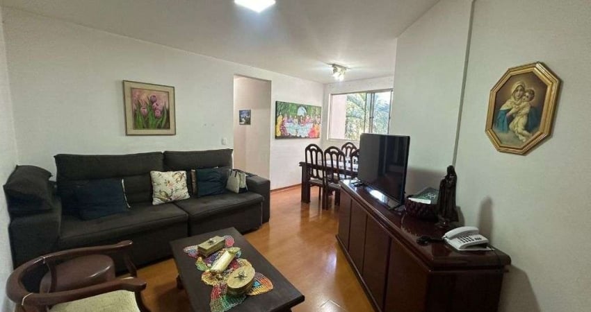 Apartamento com 3 dormitórios à venda, 72 m² por R$ 320.000,00 - Cláudia - Londrina/PR