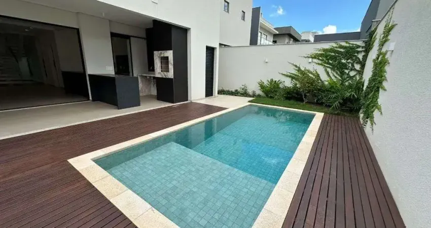 Casa com 4 suítes à venda em Condomínio Fechado, 220 m² por R$ 1.890.000 - Jardim Montecatini -