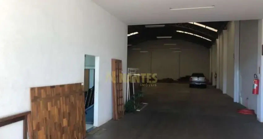 Barracão à venda, 675 m² R$ 1.900.000 - Frente a Rodoviária - Centro - Londrina/PR