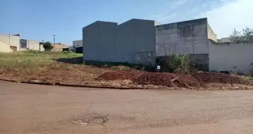Terreno de esquina na Zona Leste de Londrina - Jardim Marissol