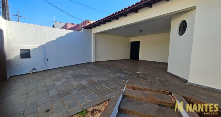 Casa térrea a venda, 155 m², 3 dormitórios sendo 1 suíte por R$ 890.000,00 - Londrina/Pr.