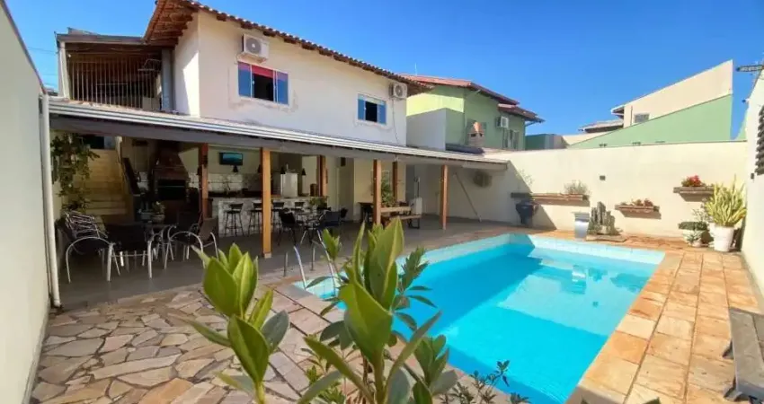 Casa à venda com 4 dormitórios, 200 m² R$ 1.090.000, - Jardim San Fernando - Londrina/PR