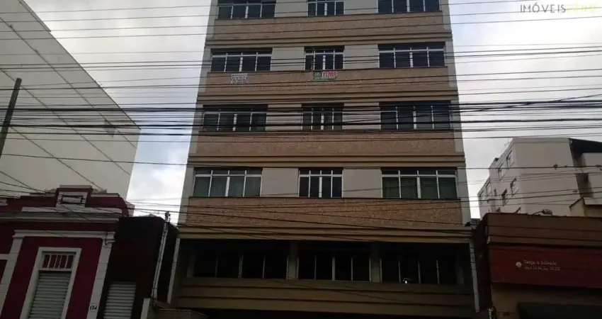 Apartamento a venda no Centro