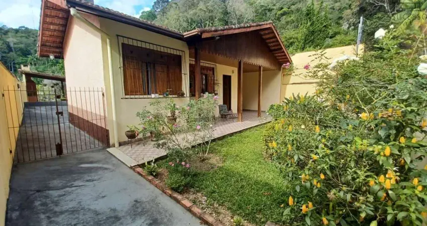 Casa com 3 quartos à venda no Cônego, Nova Friburgo 
