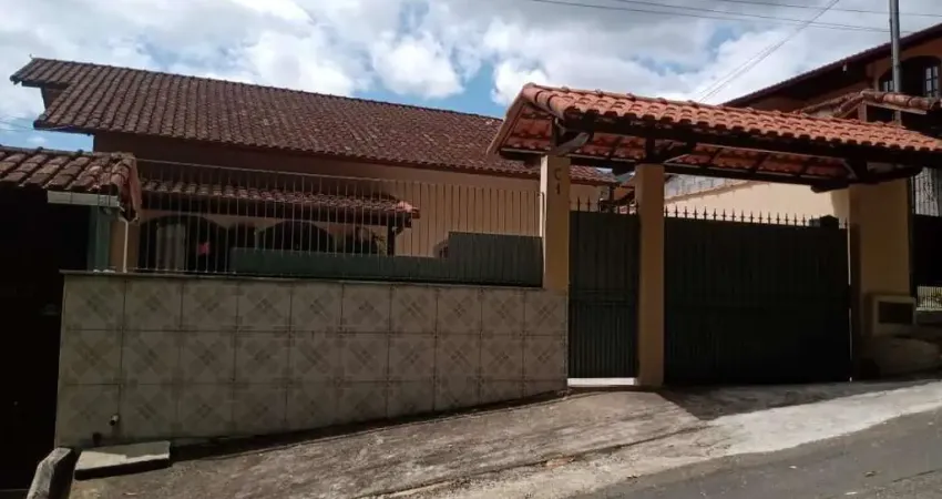 Casa com 3 quartos à venda no Cônego, Nova Friburgo 