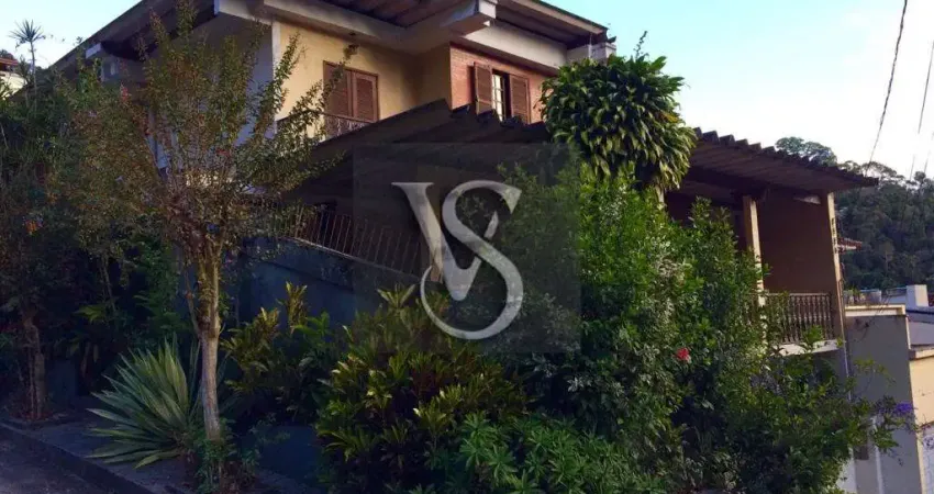 Casa à venda no Centro, Nova Friburgo