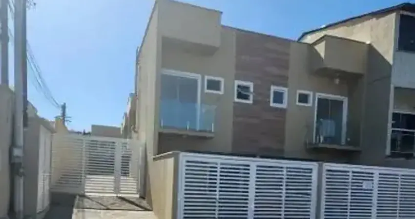Casa Duplex Fino Acabamento no bairro de Olinda - Nilópolis - RJ