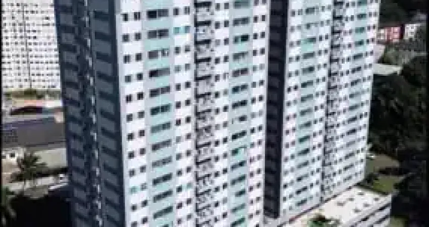 08/ vendo -apartamento 2/4 na paralela, nascente total, vista livre p/ piscina