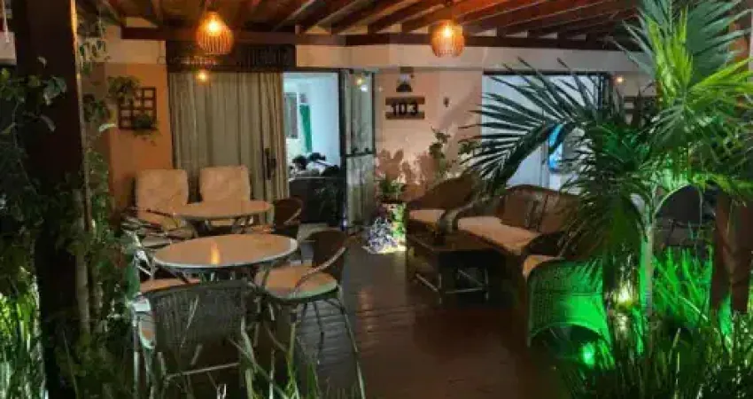 29/ vendo -linda casa triplex com 124m2 na orla de patamares, piscina privativa, em condomínio
