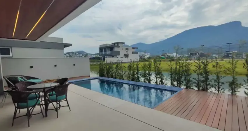 Casa com 3 quartos à venda na Rua Lagoinha, 65, Pedra Branca, Palhoça