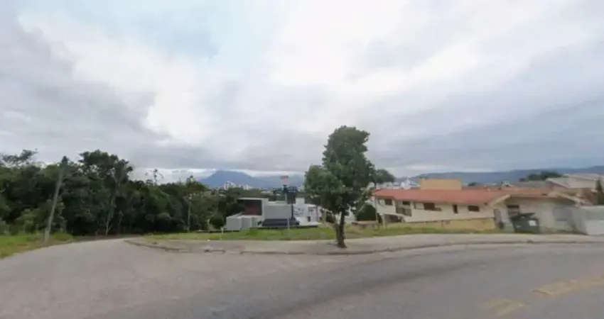 Terreno à venda na Avenida dos Lagos, 1, Pedra Branca, Palhoça