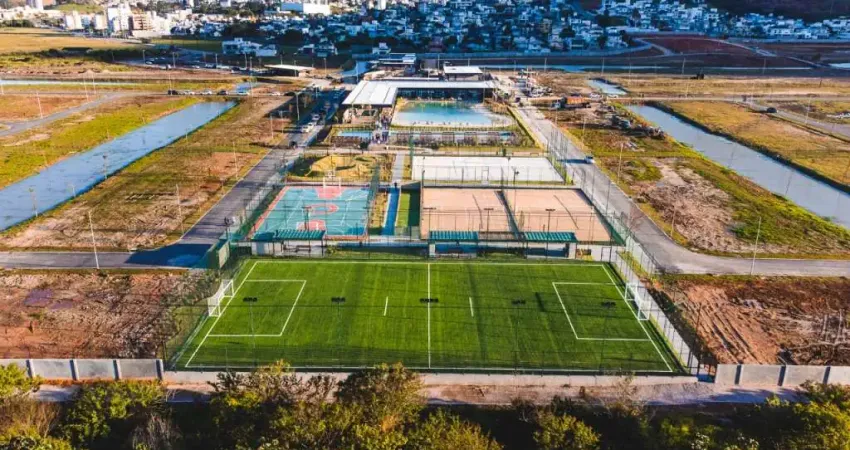 Terreno à venda na Rua Lagoinha, 65, Pedra Branca, Palhoça