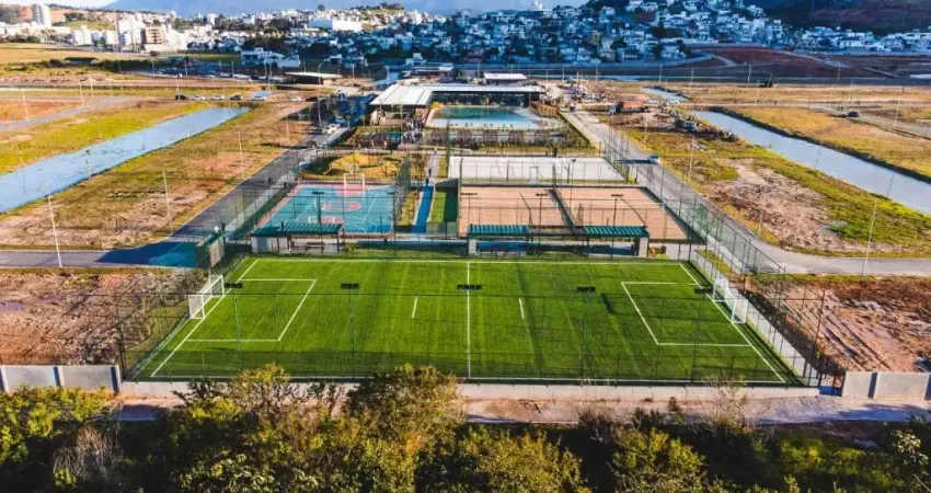 Terreno à venda na Rua Lagoinha, 65, Pedra Branca, Palhoça