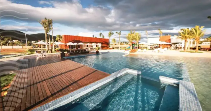 Terreno à venda na Avenida Deltaville, 301, Beira Rio, Biguaçu