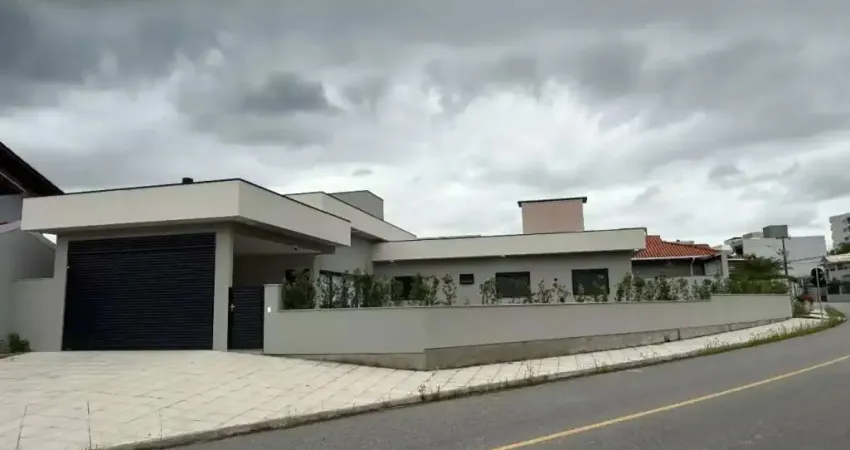 Casa com 3 quartos à venda na Rua da Pedra, S/N, Pedra Branca, Palhoça