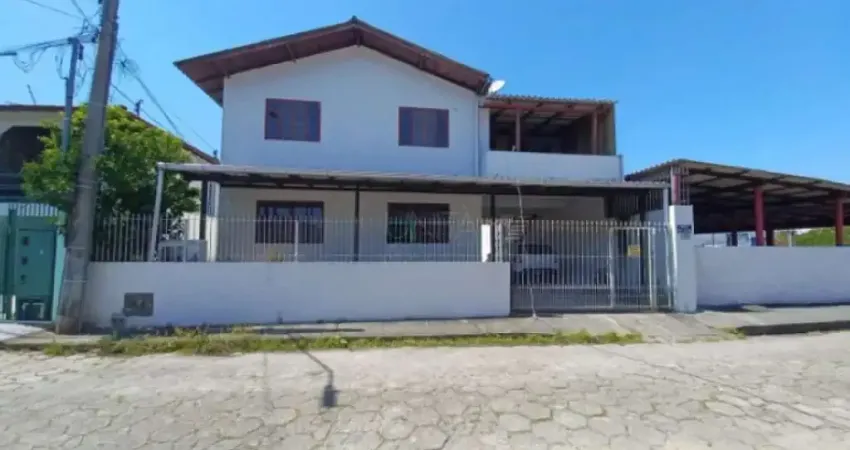 Casa com 5 quartos à venda na Rua Frei Elpídio, 108, Ponte do Imaruim, Palhoça