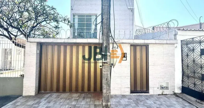 Casa com 5 quartos à venda no Parquelândia, Fortaleza