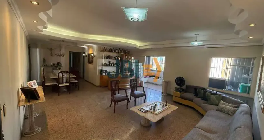 Ampla cobertura á venda 4 quartos, sendo 1 suíte e 4 vagas - fátima