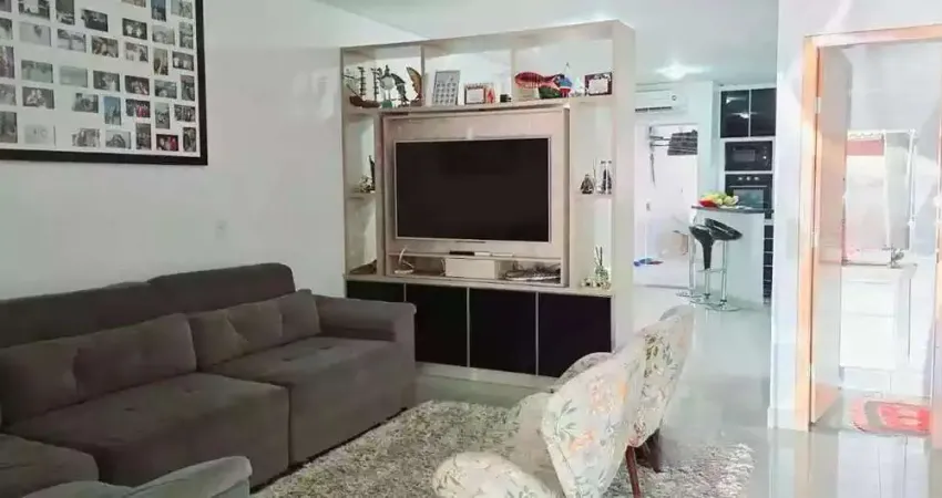 Casa com 3 quartos à venda na Estrada das Acácias, Parque Roseira, Carapicuíba