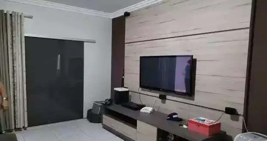 Casa com 3 quartos à venda na Rua Vicente Pereira, Parque Marabá, Taboão da Serra