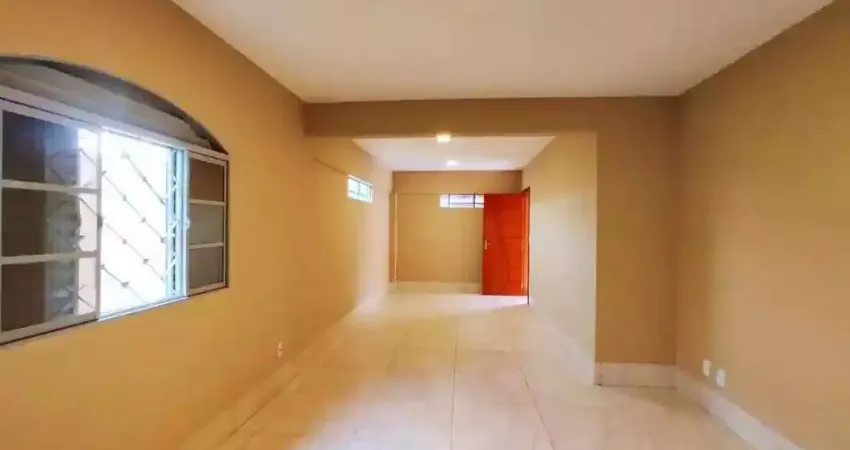 Casa com 4 quartos à venda na Rua Caraputinga, Vila América, São Paulo