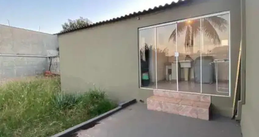 Casa com 3 dormitórios à venda, 180 m² por R$ 690.000 - Vila São Pedro - Americana/SP