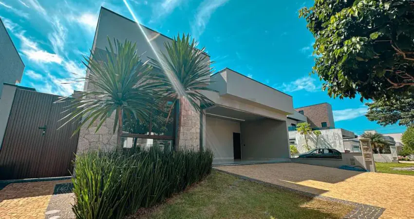 Casa com 3 quartos, 213,69m² por R$2.180.000 - Condomínio Villa Bella Siena - Paulínia/SP