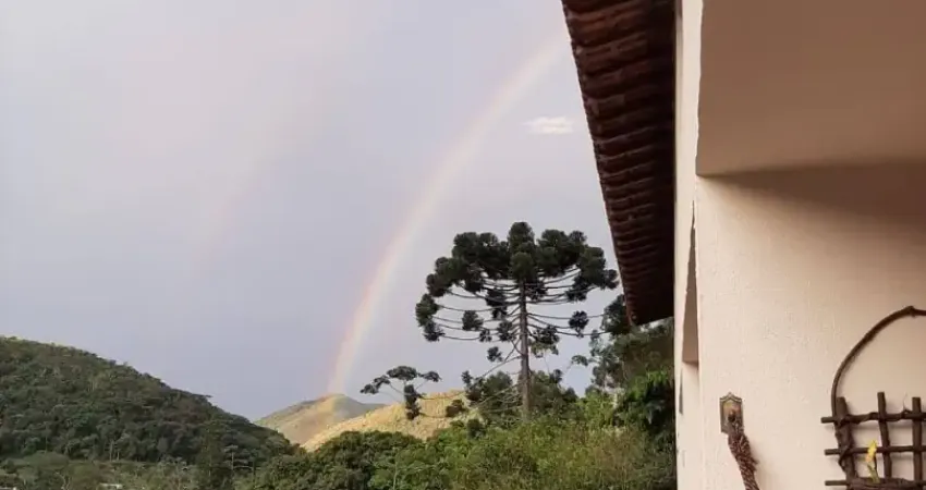 Casa em condomínio fechado com 2 quartos à venda na Rua Paraguai, 131, Albuquerque, Teresópolis