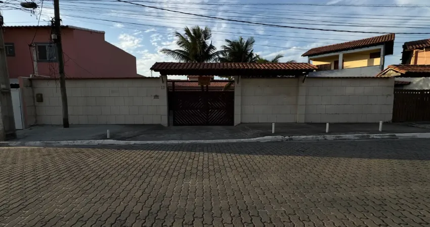 Maravilhoso imóvel pé na areia em unamar com um espaço super amplo!!!