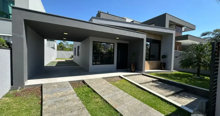 Casa à venda na praia de fora – um paraíso a poucos metros do mar | palhoça