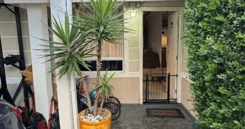 Casa à venda com, 3 dormitórios, 3 banheiros, sala, área de serviço, área de lazer, no bairro parqu